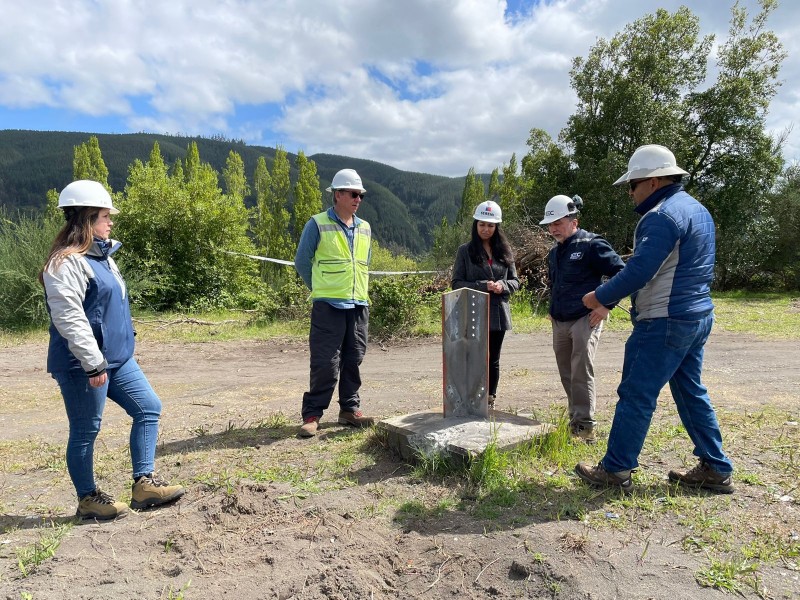 Un 30% de avance lleva la reposición de las torres de alta tensión afectadas por explosivos en Hualqui