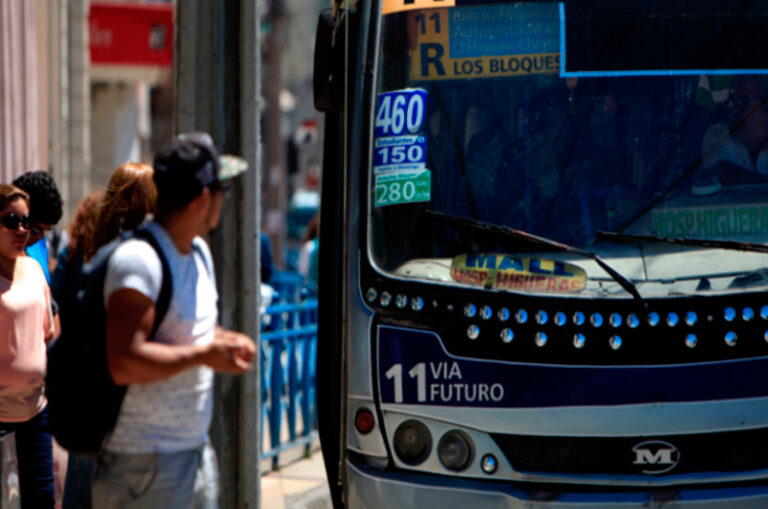 Paralización parcial del transporte público impacta el “Super Lunes” en el Gran Concepción