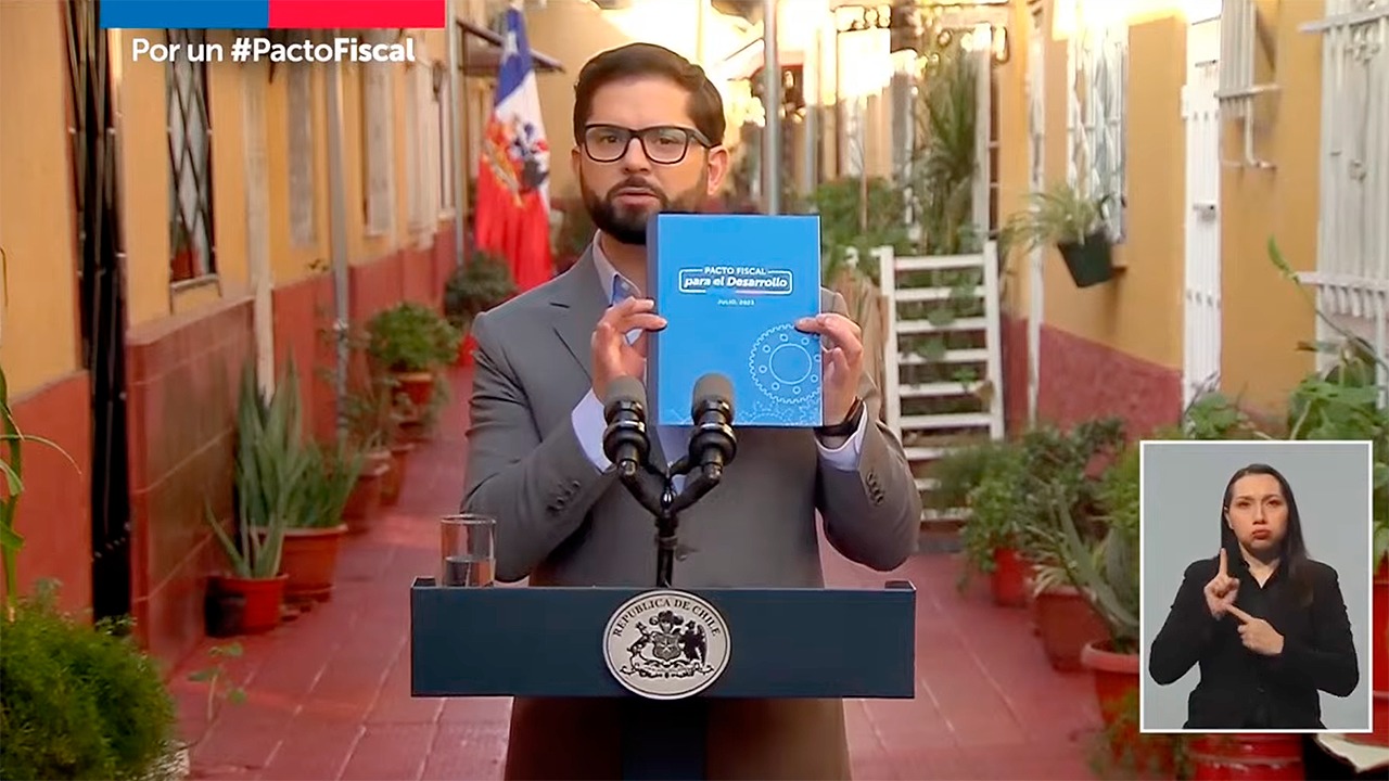 Gobierno espera recaudar 8 mil millones de dólares con proyecto de pacto fiscal