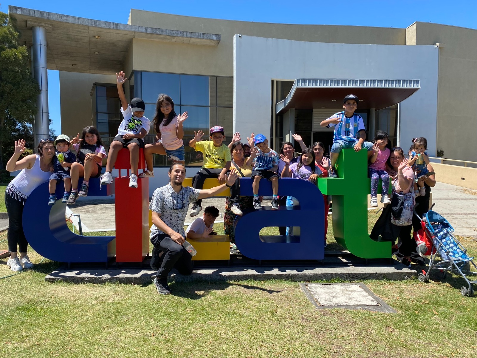 Quiero mi Barrio realiza visitas educativas al CICAT para niñas y niños de cerro Merquín