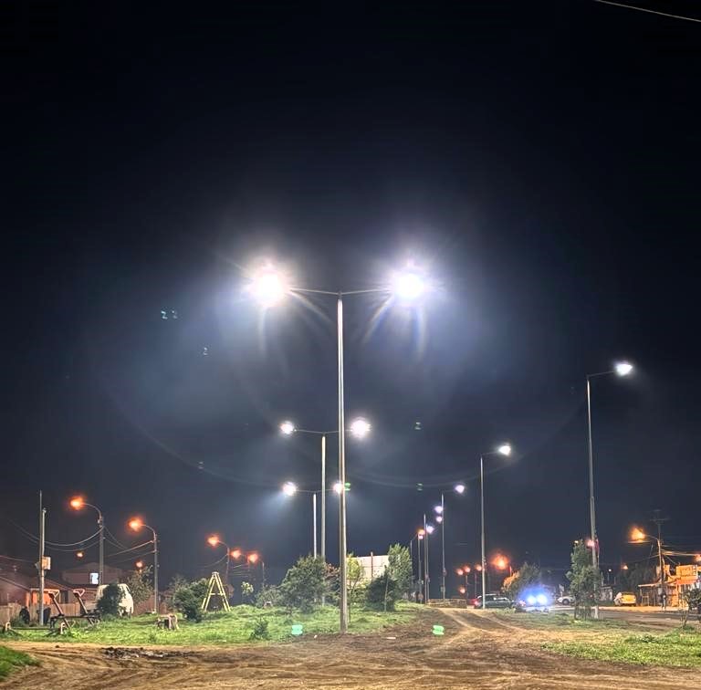 Instalación de nuevas luminarias en Lebu beneficiarán a más de 900 personas