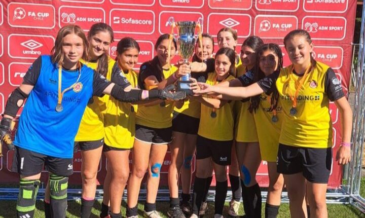 Fútbol Femenino de Deportivo Alemán hace historia en torneo en Pucón